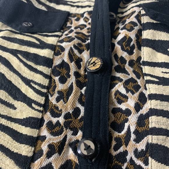 New Identity animal print denim jacket. - Picture 6 of 8